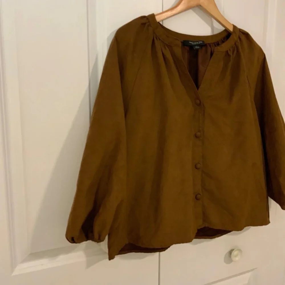 Andrew Marc size large